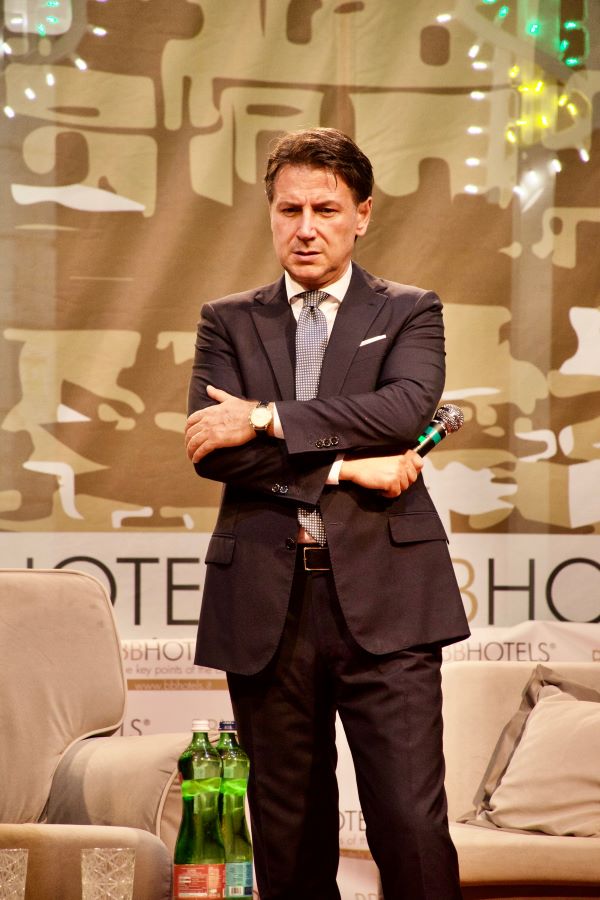 Svolta Conte, niente voto nel 2022. L’annuncio a La Piazza di Affaritaliani.it Svolta Conte, niente voto nel 2022. L’annuncio a La Piazza di Affaritaliani.it