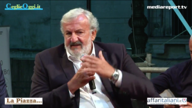 L’elogio a sorpresa di Emiliano: “Salvini sta facendo un grande sforzo”