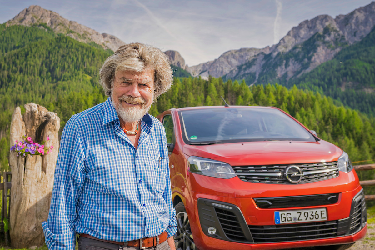 Come uno Sherpa: Messner si affida a Opel Vivaro