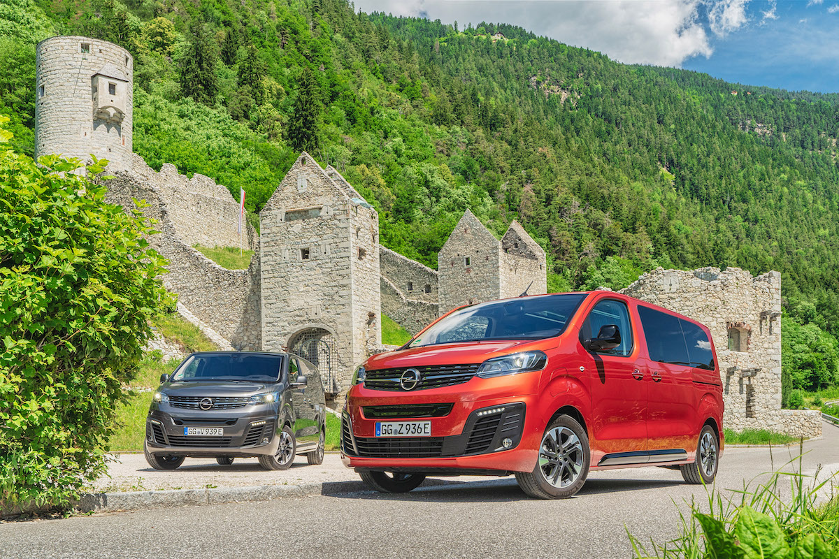 Come uno Sherpa: Messner si affida a Opel Vivaro