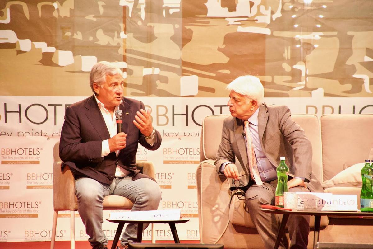 Tajani Perrino la piazza Tajani Perrino la piazza
