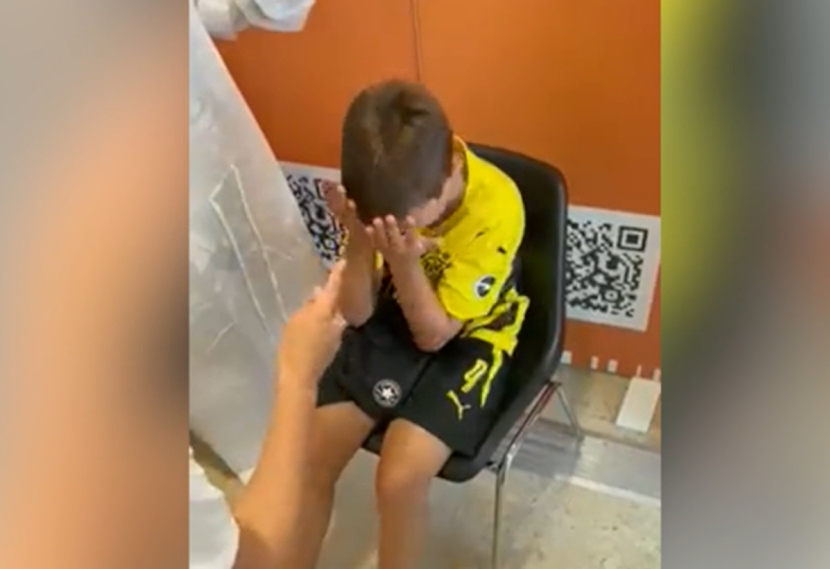 Bambino autistico costretto al tampone nonostante l’esenzione medica Bambino autistico costretto al tampone nonostante l’esenzione medica