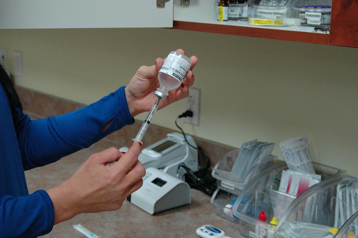 Coronavirus, cambia bollettino giornaliero. Divisione tra vaccinati e scoperti Coronavirus, cambia bollettino giornaliero. Divisione tra vaccinati e scoperti