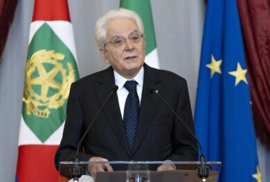 Il Presidente Mattarella concede la grazia (parziale) a Crespi e Picilli