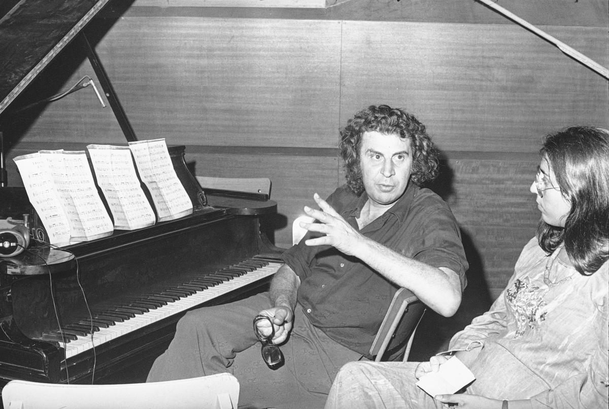 Mikis Theodorakis Mikis Theodorakis