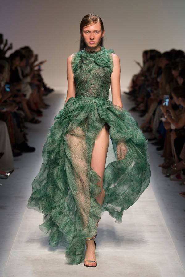 MFW, torna in presenza dal 21 al 27 la Settimana della Moda Donna MFW, torna in presenza dal 21 al 27 la Settimana della Moda Donna