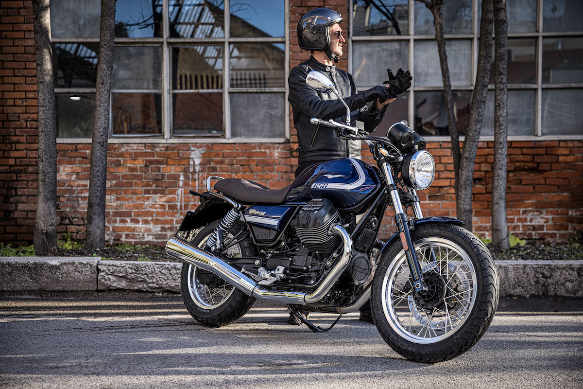 Moto Guzzi V7 la moto più venduta in Italia nella cilindrata over 700 CC