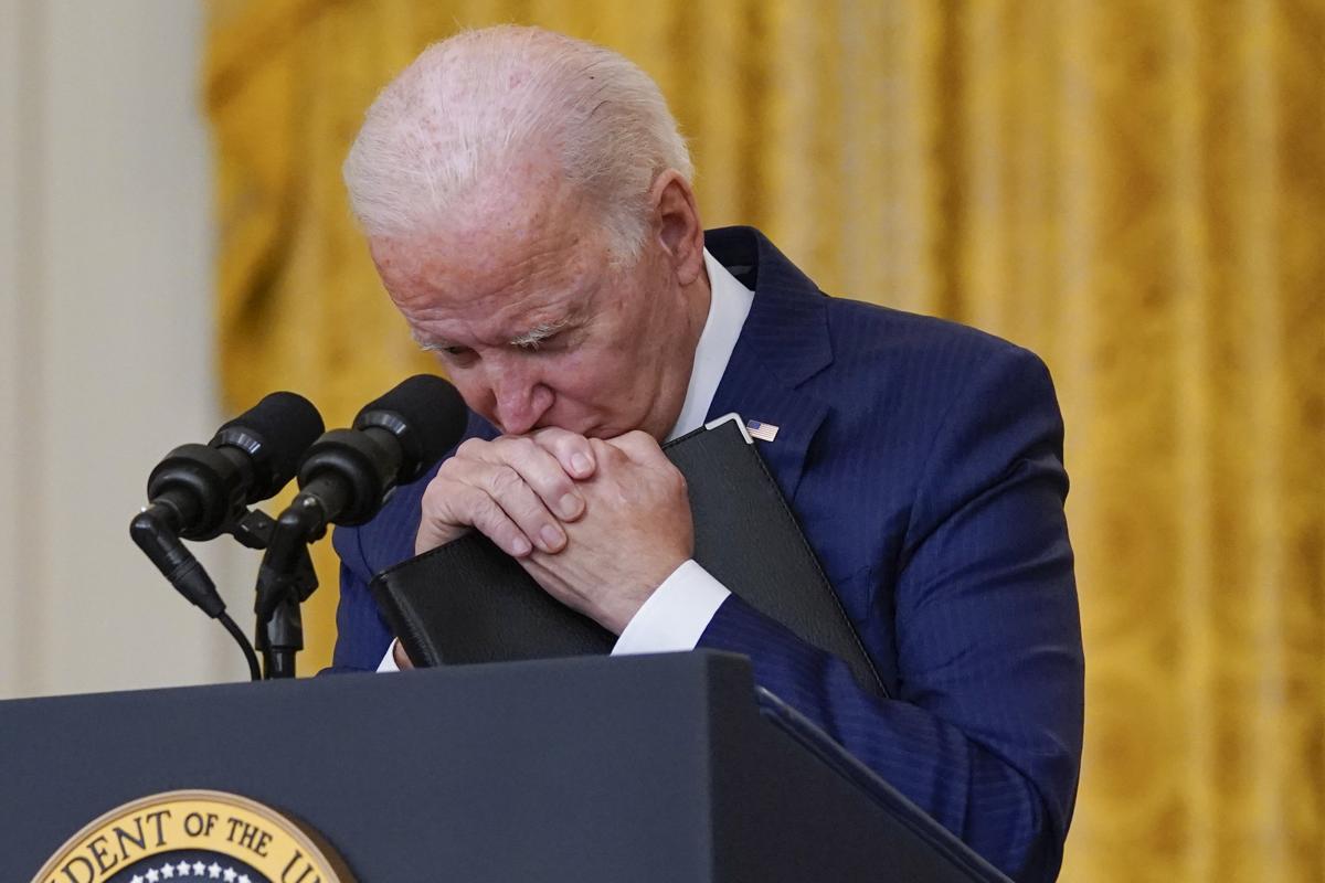Afghanistan, Biden chiese a Ghani di mentire. Ora rischia l’impeachment Afghanistan, Biden chiese a Ghani di mentire. Ora rischia l’impeachment
