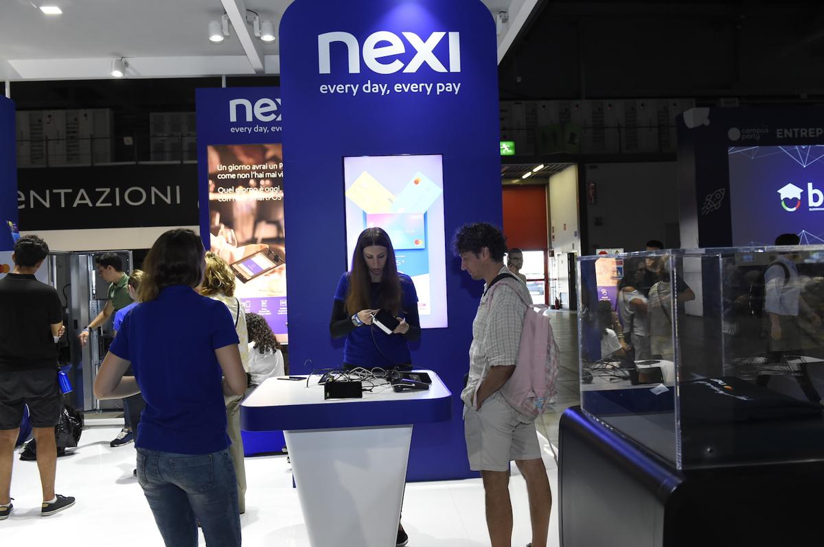 Nexi, Antitrust apre istruttoria su fusione con Sia: il titolo soffre in Borsa Nexi, Antitrust apre istruttoria su fusione con Sia: il titolo soffre in Borsa