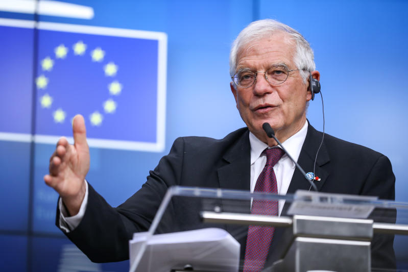 Afghanistan, l’Ue apre un consolato. Via al dialogo con i talebani Afghanistan, l’Ue apre un consolato. Via al dialogo con i talebani