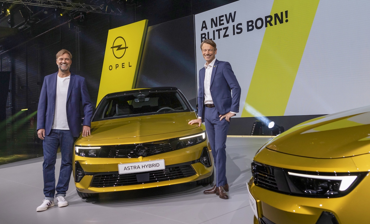 La nuova Opel Astra all’esordio in anteprima mondiale a Rüsselsheim La nuova Opel Astra all’esordio in anteprima mondiale a Rüsselsheim