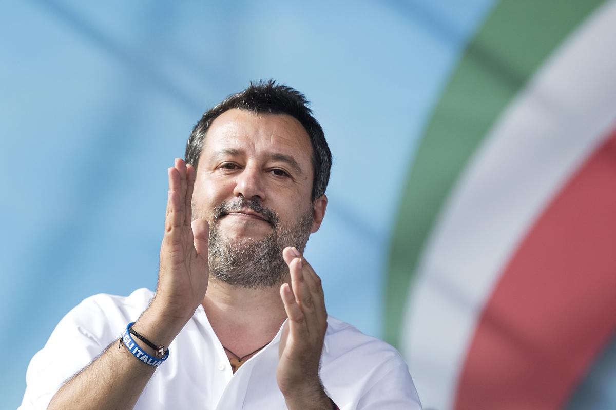 Nucleare, Salvini: “Sto con Cingolani. Sì alla Green Pass per gli statali” Nucleare, Salvini: “Sto con Cingolani. Sì alla Green Pass per gli statali”