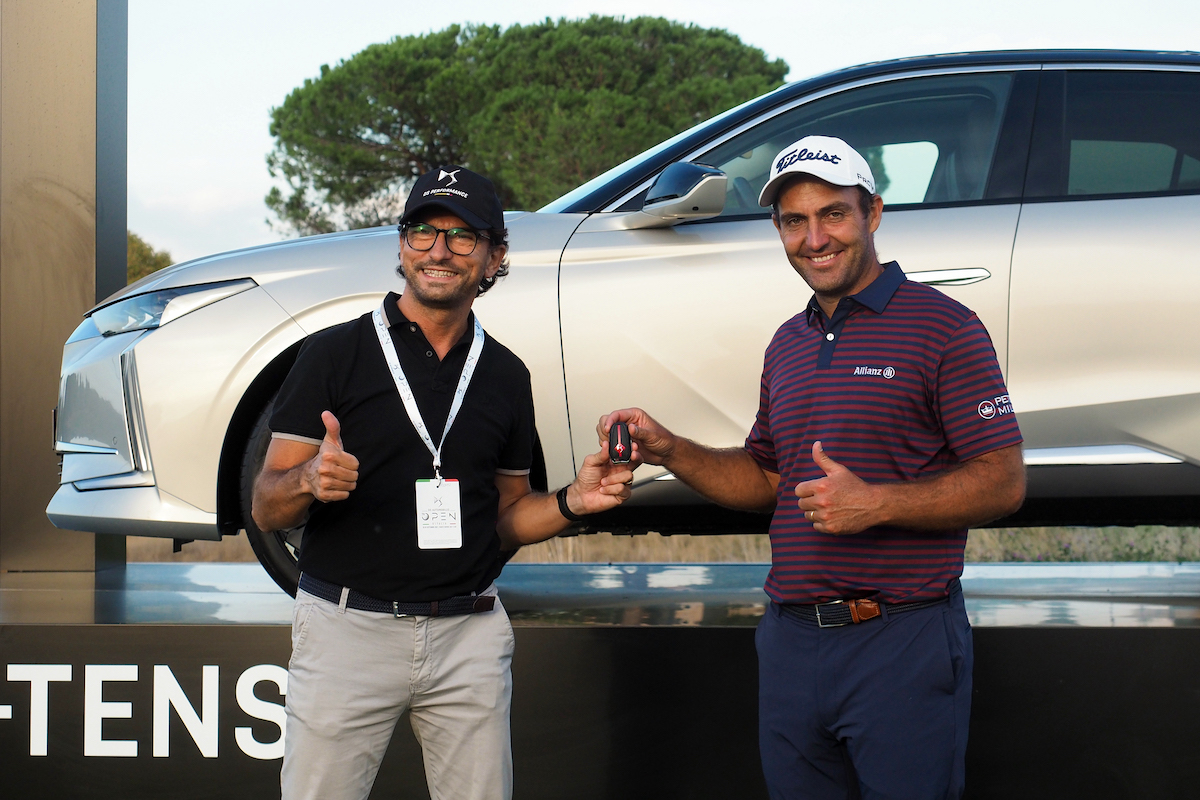 Al 78° Open d’Italia di Golf, Edoardo Molinari si aggiudica la DS4 e-Tense Al 78° Open d’Italia di Golf, Edoardo Molinari si aggiudica la DS4 e-Tense