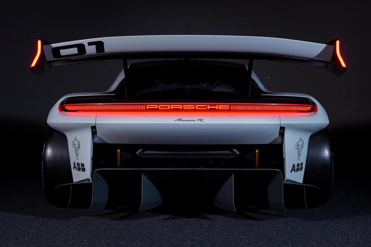 IAA2021:Porsche svela il prototipo Mission R