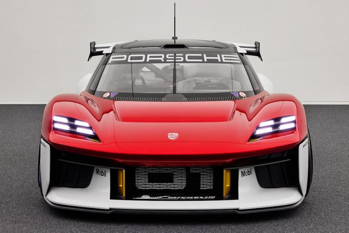 IAA2021:Porsche svela il prototipo Mission R