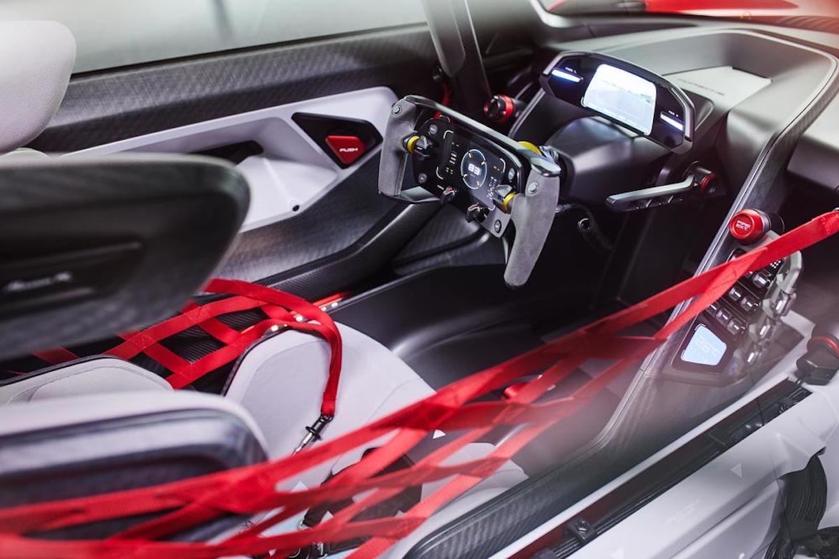 IAA2021:Porsche svela il prototipo Mission R