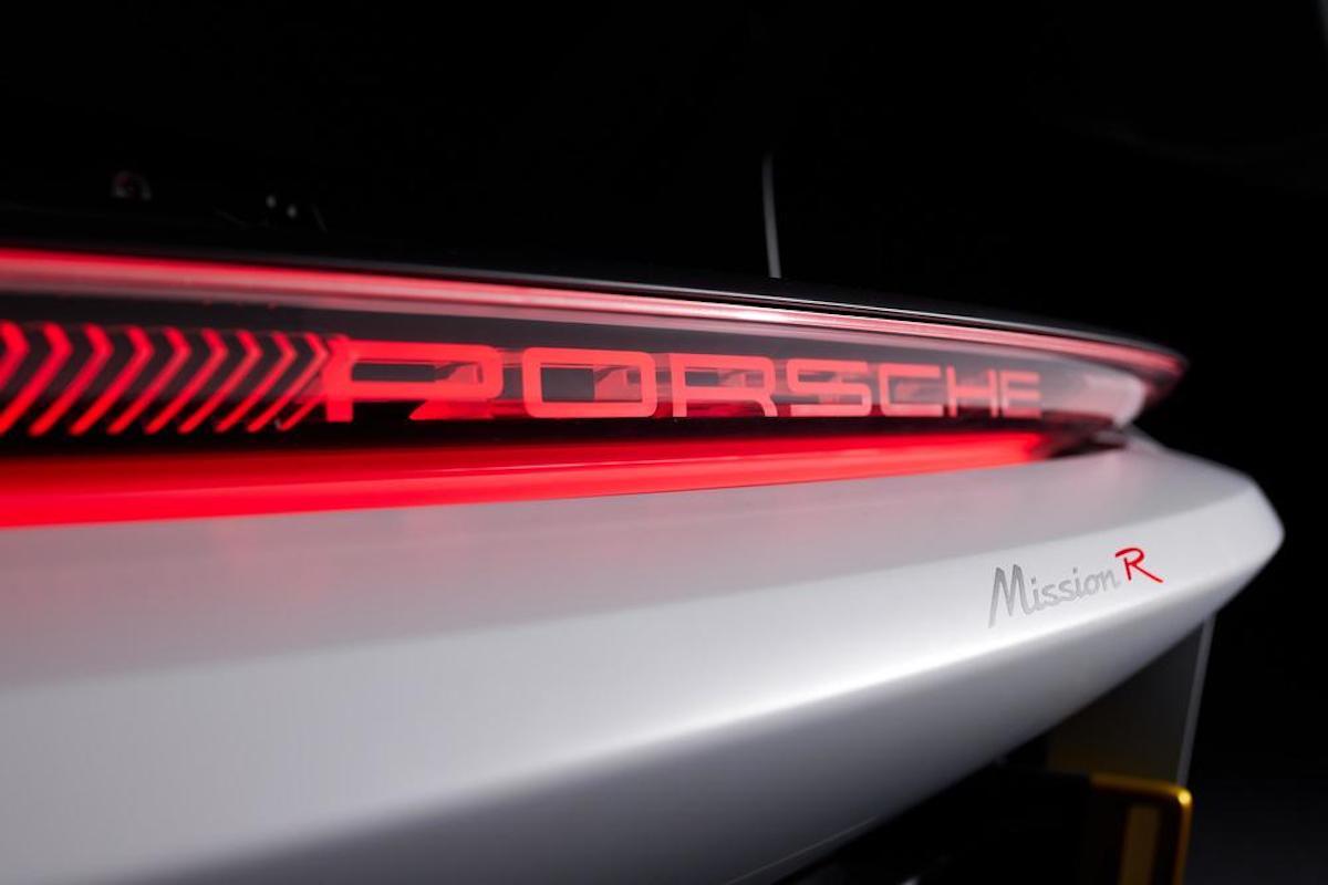 IAA2021:Porsche svela il prototipo Mission R