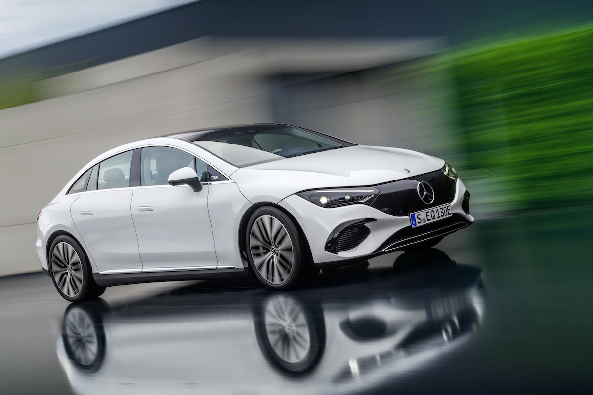 IAA2021: Mercedes svela la EQE, la berlina per il business