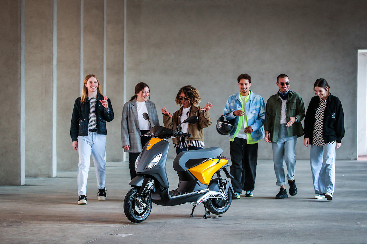 PIAGGIO 1, nasce la nuova generazione di e-scooter per la mobilità urbana PIAGGIO 1, nasce la nuova generazione di e-scooter per la mobilità urbana