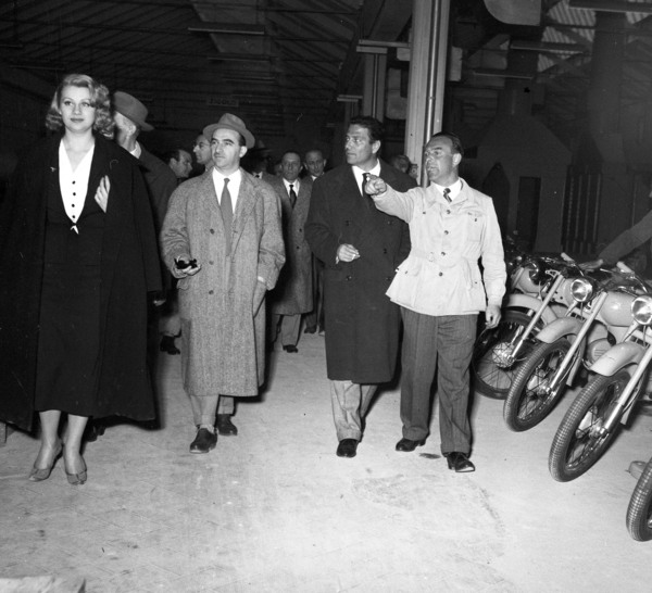 Moto Guzzi ristruttura a Mandello e raddoppia produzione e occupazione