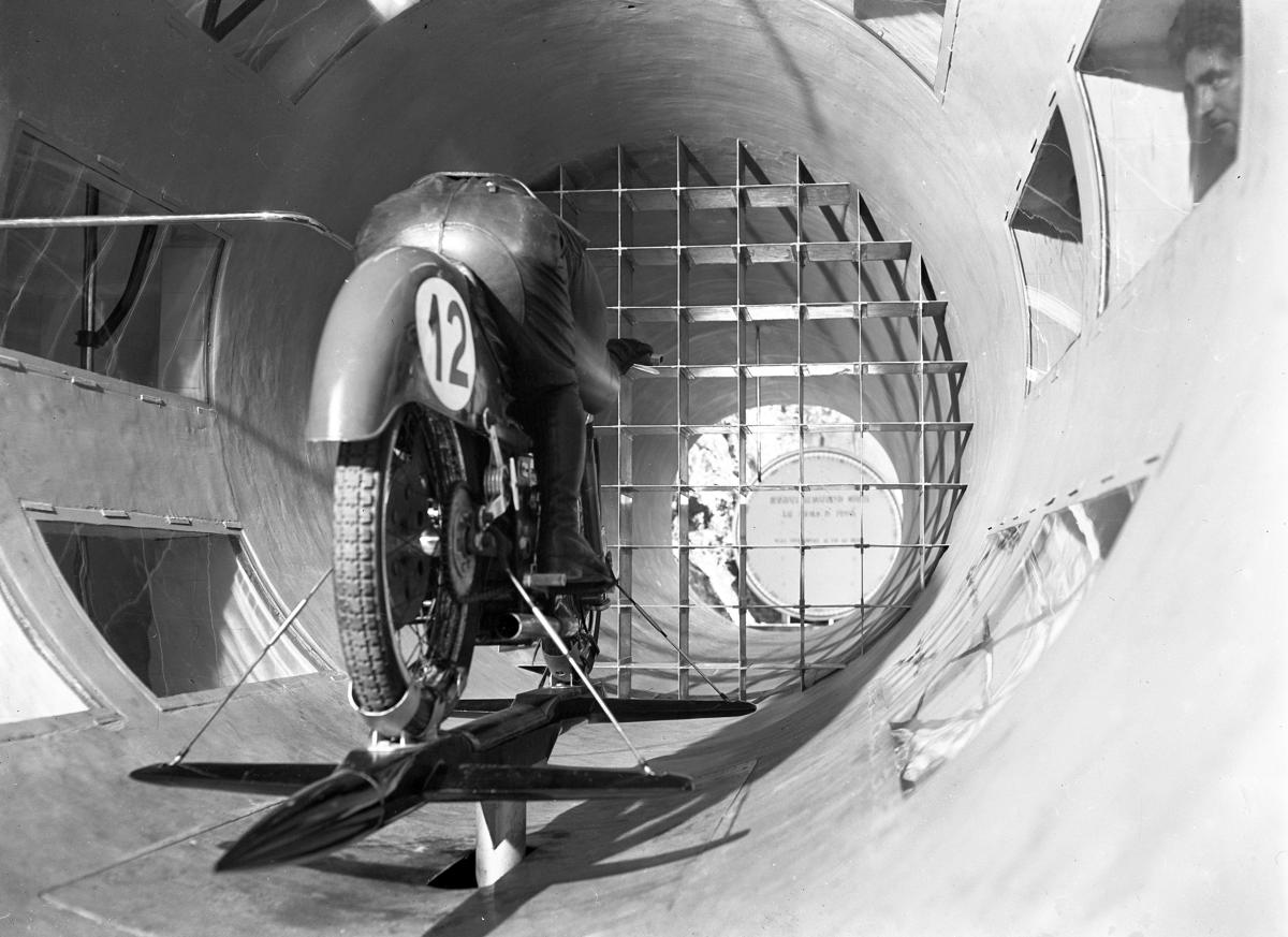 Moto Guzzi ristruttura a Mandello e raddoppia produzione e occupazione