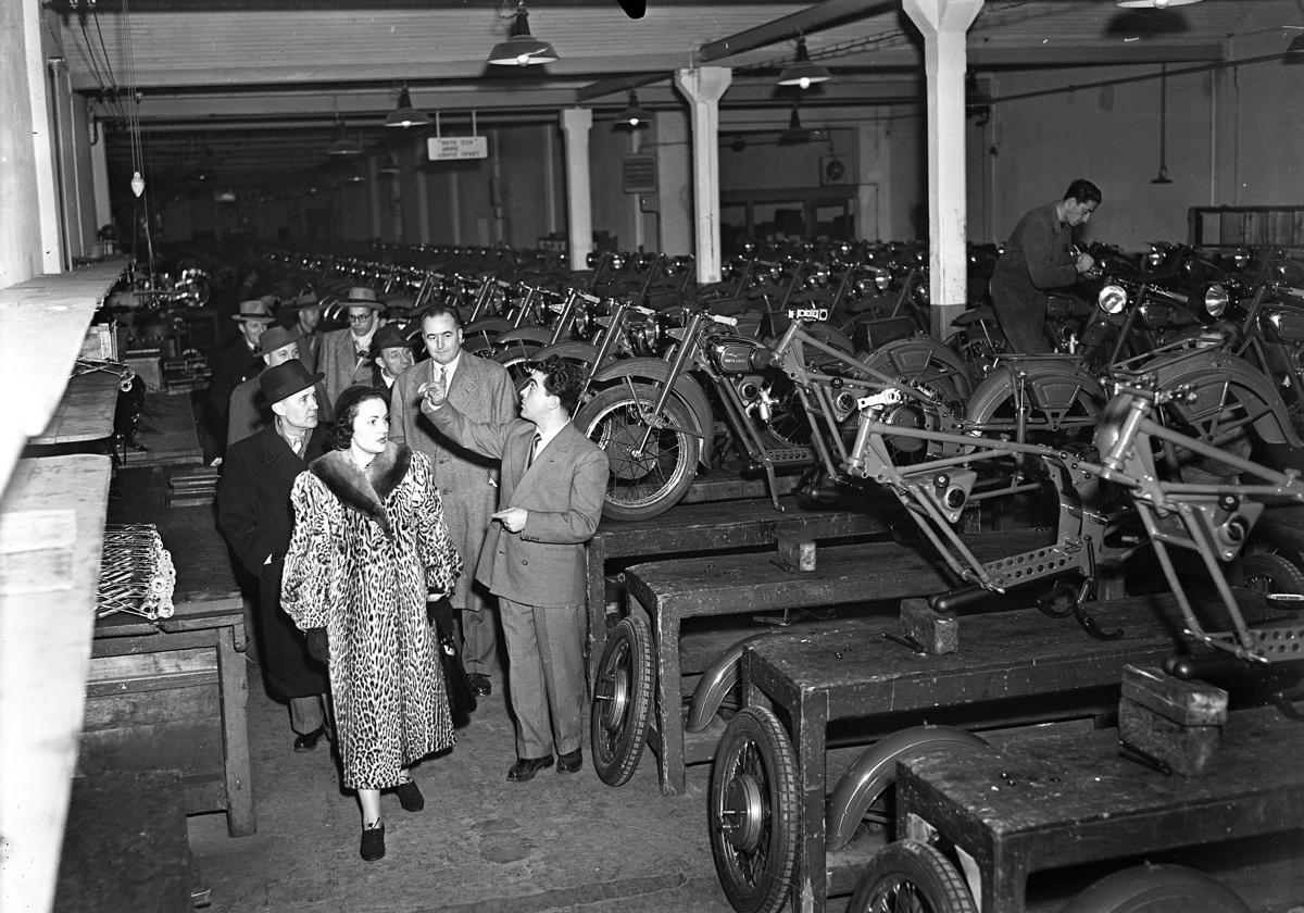 Moto Guzzi ristruttura a Mandello e raddoppia produzione e occupazione