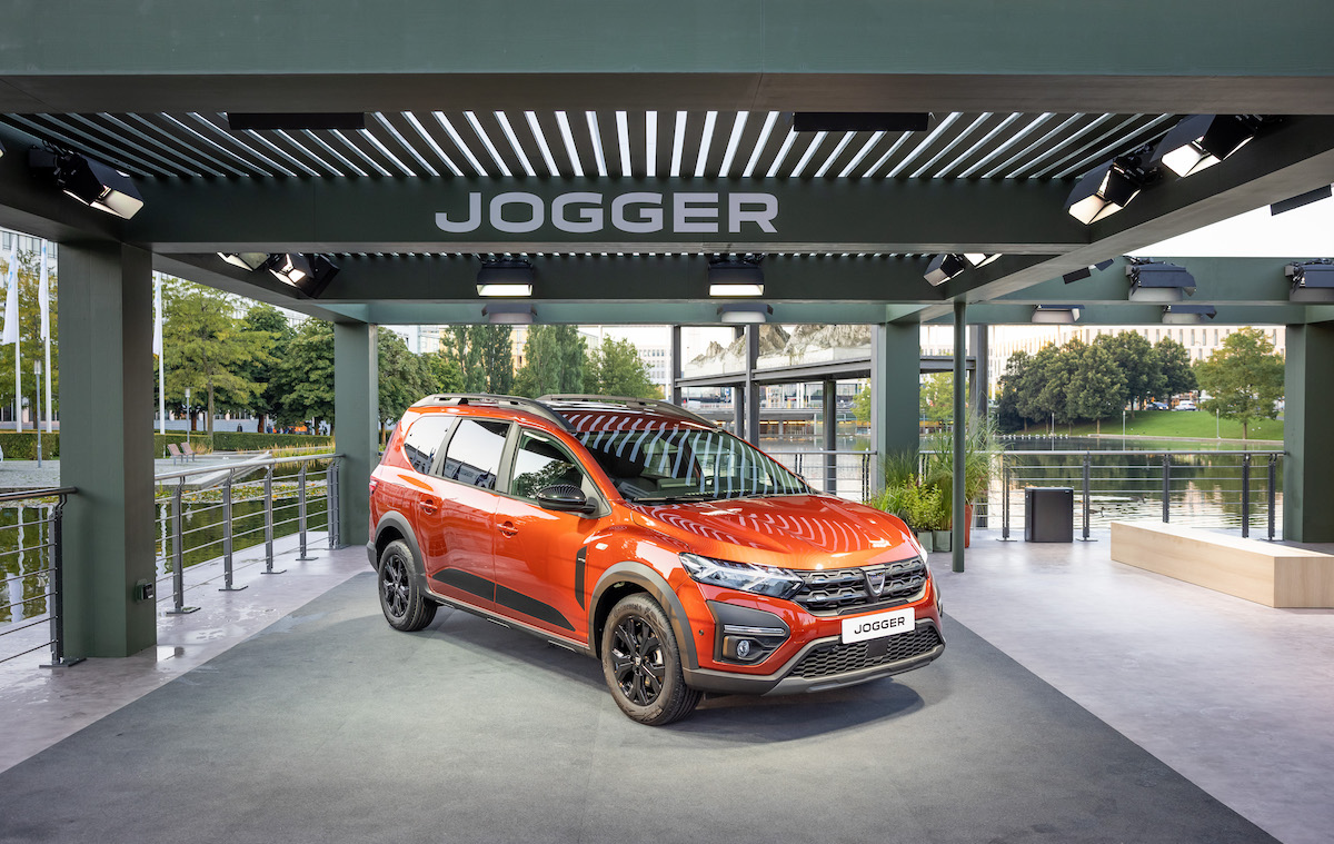 Nuova Dacia Jogger, il crossover familiare a 7 posti
