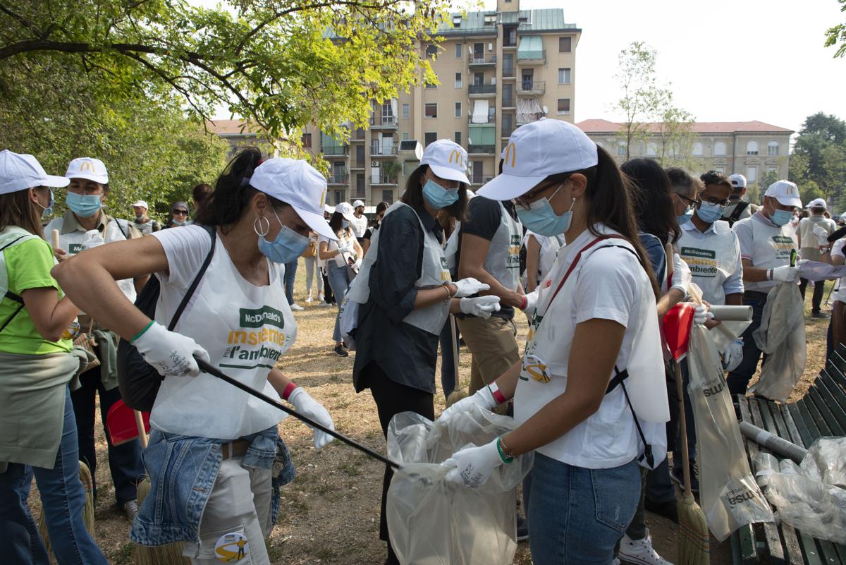 McDonald’s, giornate per l’ambiente. Baroni: “Coinvolgiamo l’intera filiera” McDonald’s, giornate per l’ambiente. Baroni: “Coinvolgiamo l’intera filiera”