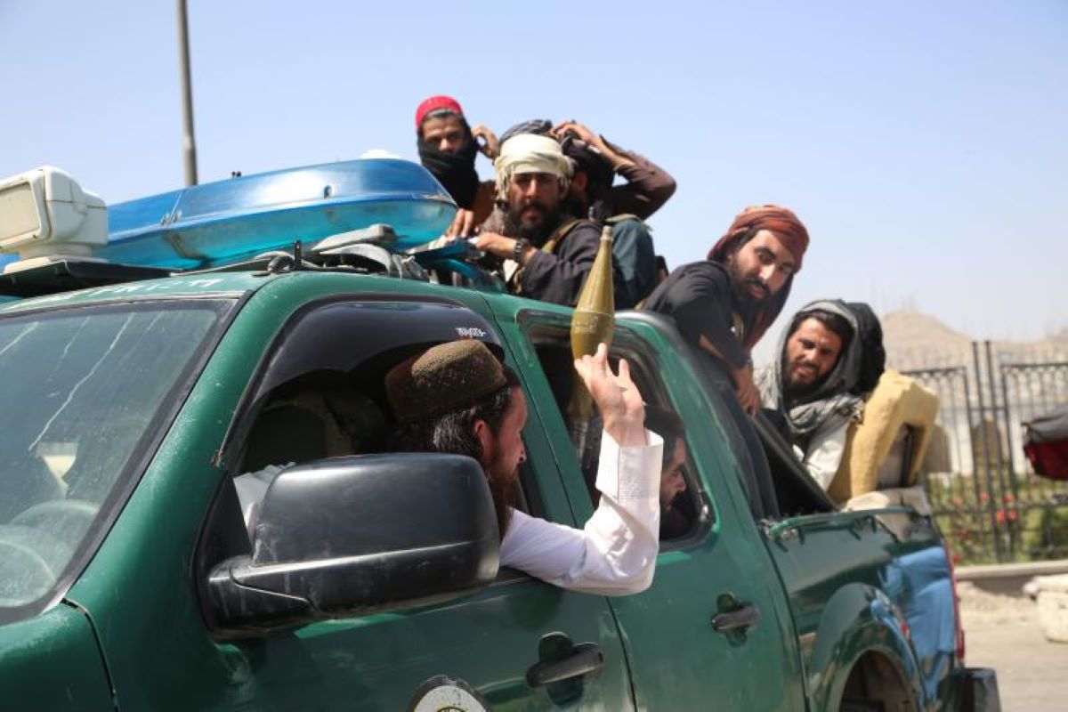 Afghanistan, talebani già spaccati. Governo in mano al Pakistan (e alla Cina) Afghanistan, talebani già spaccati. Governo in mano al Pakistan (e alla Cina)
