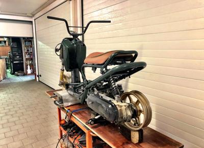 zoomer zoomer