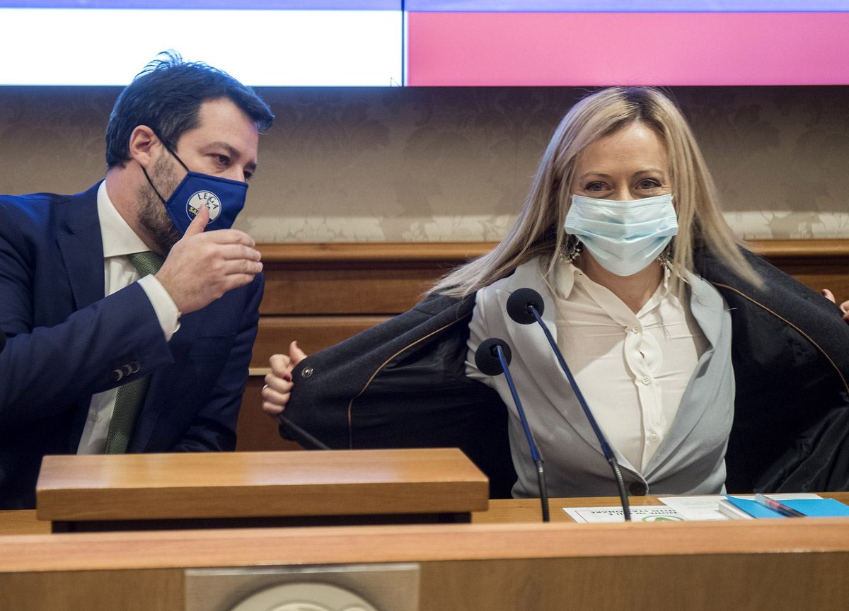 Galleria foto 'Sondaggi, Meloni sempre più prima: Salvini cala. Conte e Letta inseguono' - foto 1