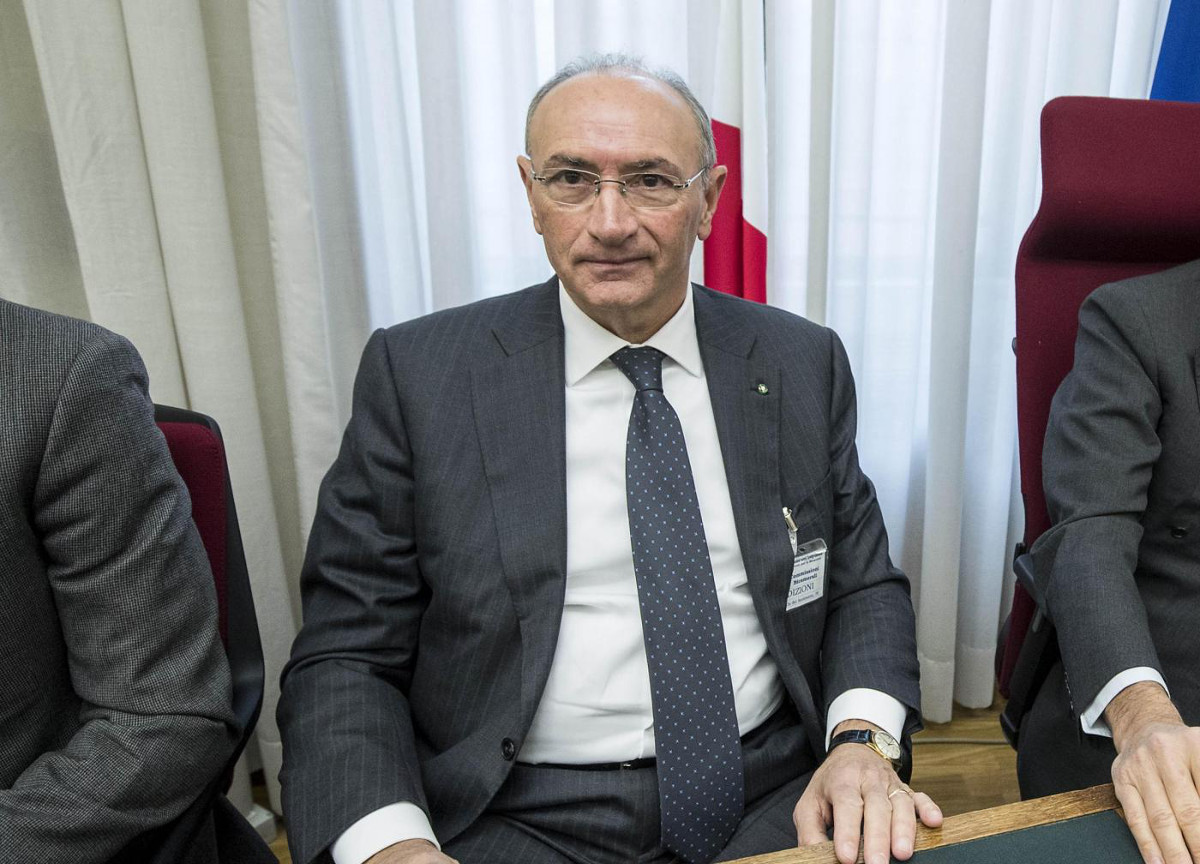 BlackRock, scelto il nuovo senior advisor. Federico Ghizzoni, ex ad Unicredit BlackRock, scelto il nuovo senior advisor. Federico Ghizzoni, ex ad Unicredit