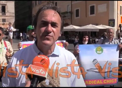 Nucleare, Bonelli contro Cingolani: “Sta sabotando la transizione ecologica”