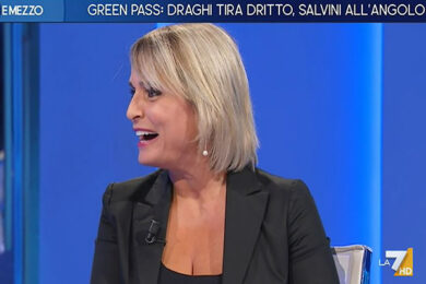 Otto e Mezzo, gaffe di Paolo Mieli sull’immunologa Antonella Viola. VIDEO