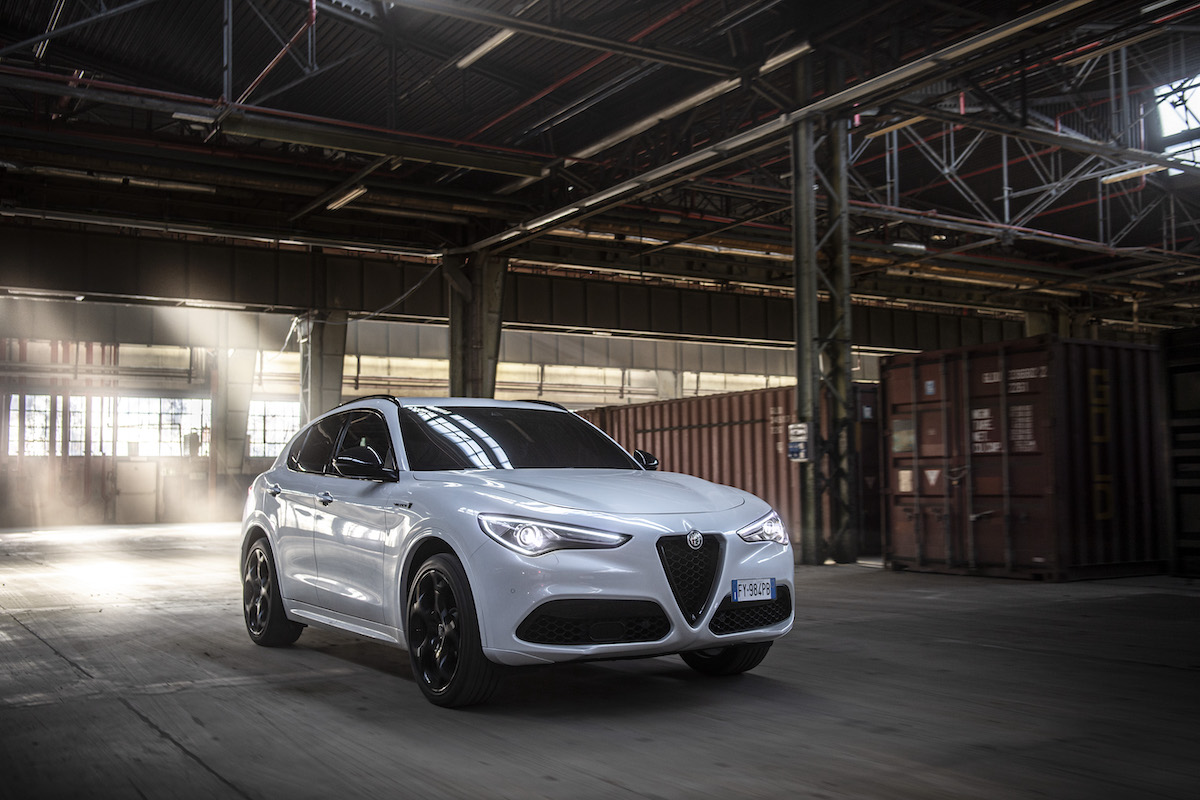 Alfa Romeo Stelvio si conferma leader di vendite nel segmento D SUV Alfa Romeo Stelvio si conferma leader di vendite nel segmento D SUV