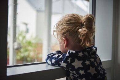 Mamma No Vax, il Tribunale di Milano le limita la responsabilità genitoriale
