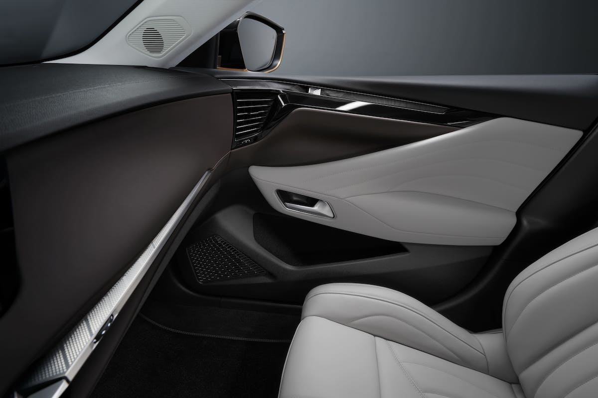 DS4:pronto a sorprendere, ora con l’esclusiva interpretazione SUV Coupé DS4:pronto a sorprendere, ora con l’esclusiva interpretazione SUV Coupé