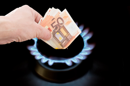 Bollette, col mercato libero risparmio fino a 16% su elettricità e 13% su gas Bollette, col mercato libero risparmio fino a 16% su elettricità e 13% su gas