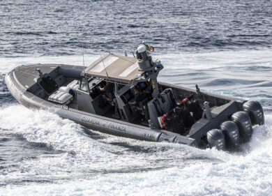 Yamaha e Guardia di Finanza, una partnership per la sicurezza in mare