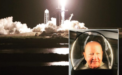 Massimo Boldi come Elon Musk, vola nello spazio con Space X