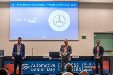 Mercedes-Benz Italia Vans si aggiudica  DealerSTAT 2021