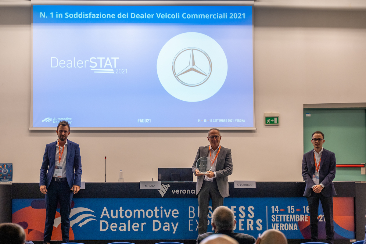 Mercedes-Benz Italia Vans si aggiudica DealerSTAT 2021 Mercedes-Benz Italia Vans si aggiudica DealerSTAT 2021