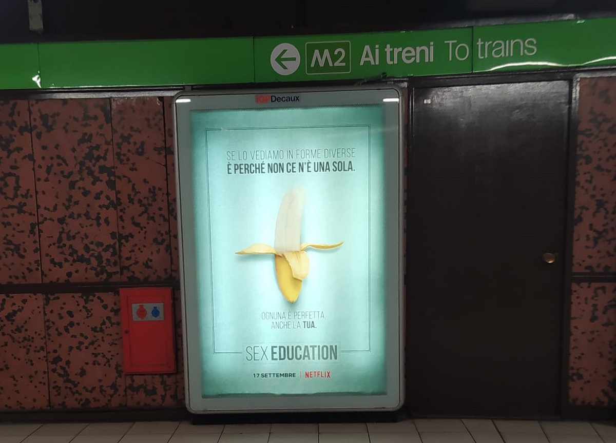Poster con allusioni falliche a Milano: FdI: “Per Sala va tutto bene?” FOTO Poster con allusioni falliche a Milano: FdI: “Per Sala va tutto bene?” FOTO