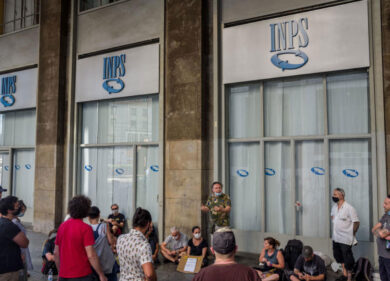 Pensioni, 203 nuovi lavori usuranti. Dai bidelli ai macellai, uscita a 63 anni