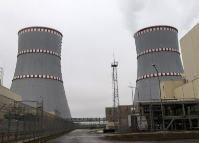 Nucleare: mozione M5s in Lombardia, bisogna investire su rinnovabili