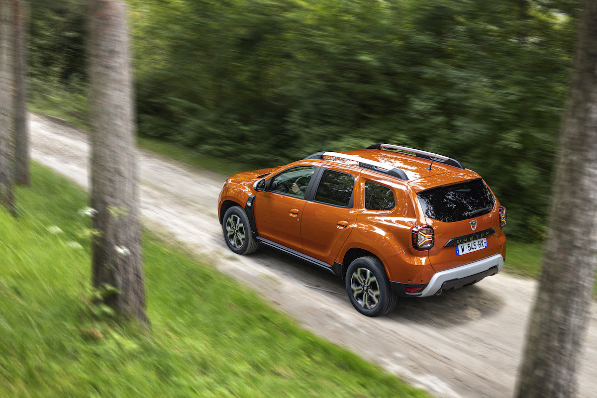 Dacia: nuovo restyling per un Duster che va sempre più…SUV Dacia: nuovo restyling per un Duster che va sempre più…SUV