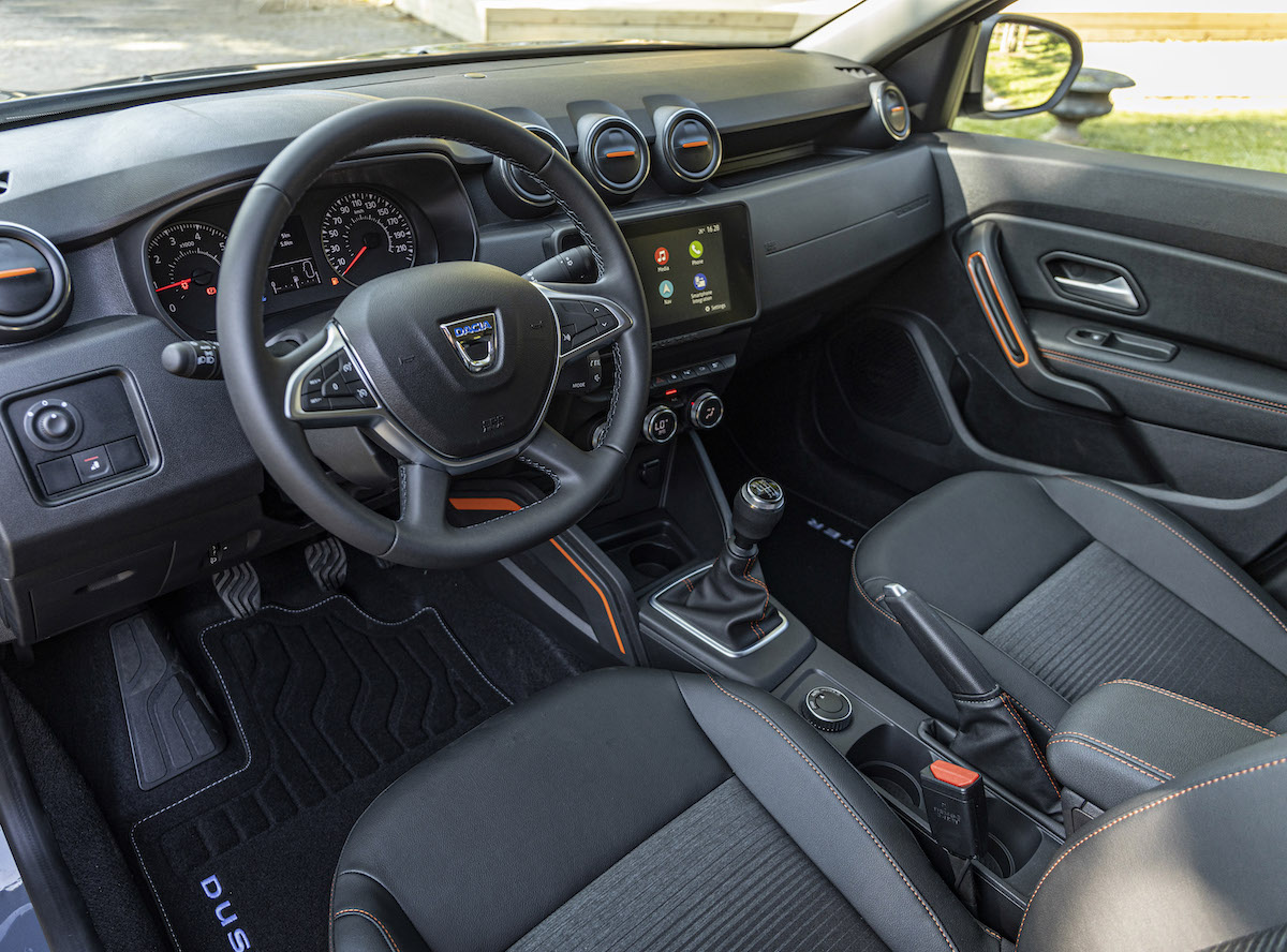 Dacia: nuovo restyling per un Duster che va sempre più…SUV Dacia: nuovo restyling per un Duster che va sempre più…SUV