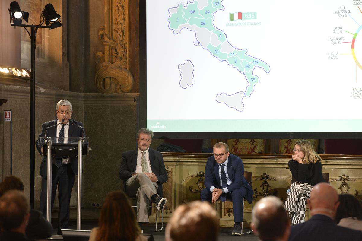 Granarolo, presentato il programma di transizione ecologica della filiera Granarolo, presentato il programma di transizione ecologica della filiera
