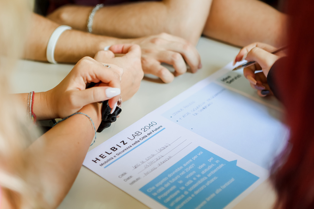 Parte Helbiz Lab 2040, il progetto di educazione civica nelle scuole Parte Helbiz Lab 2040, il progetto di educazione civica nelle scuole