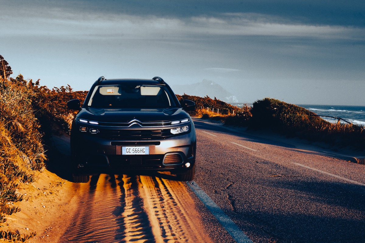 Citroën C5 Aircross hybrid plug-in: amplifica il piacere di guida Citroën C5 Aircross hybrid plug-in: amplifica il piacere di guida